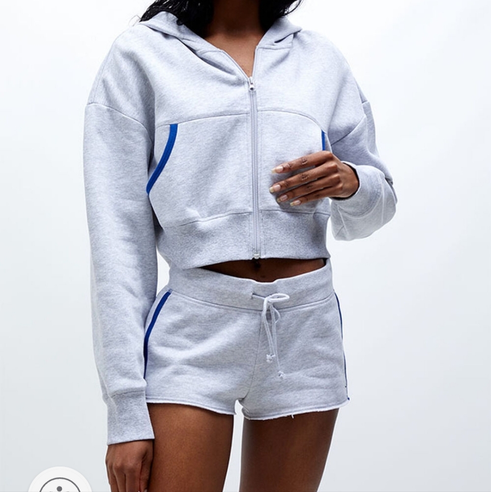 PacSun Y2K Girl Cropped Hoodie